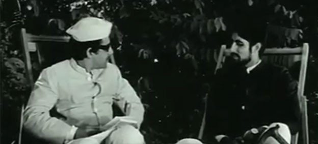 Amitabh Bachchan's first ever scehe from Saat Hindustani